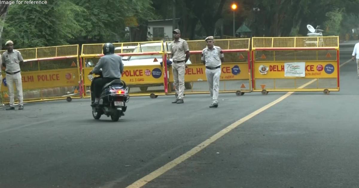 Delhi Police issues traffic advisory for routes to be avoided in view of Congress protest